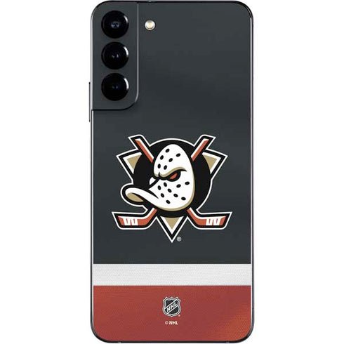 NHL Anaheim Ducks Jersey Galaxy S22 Plus Skin